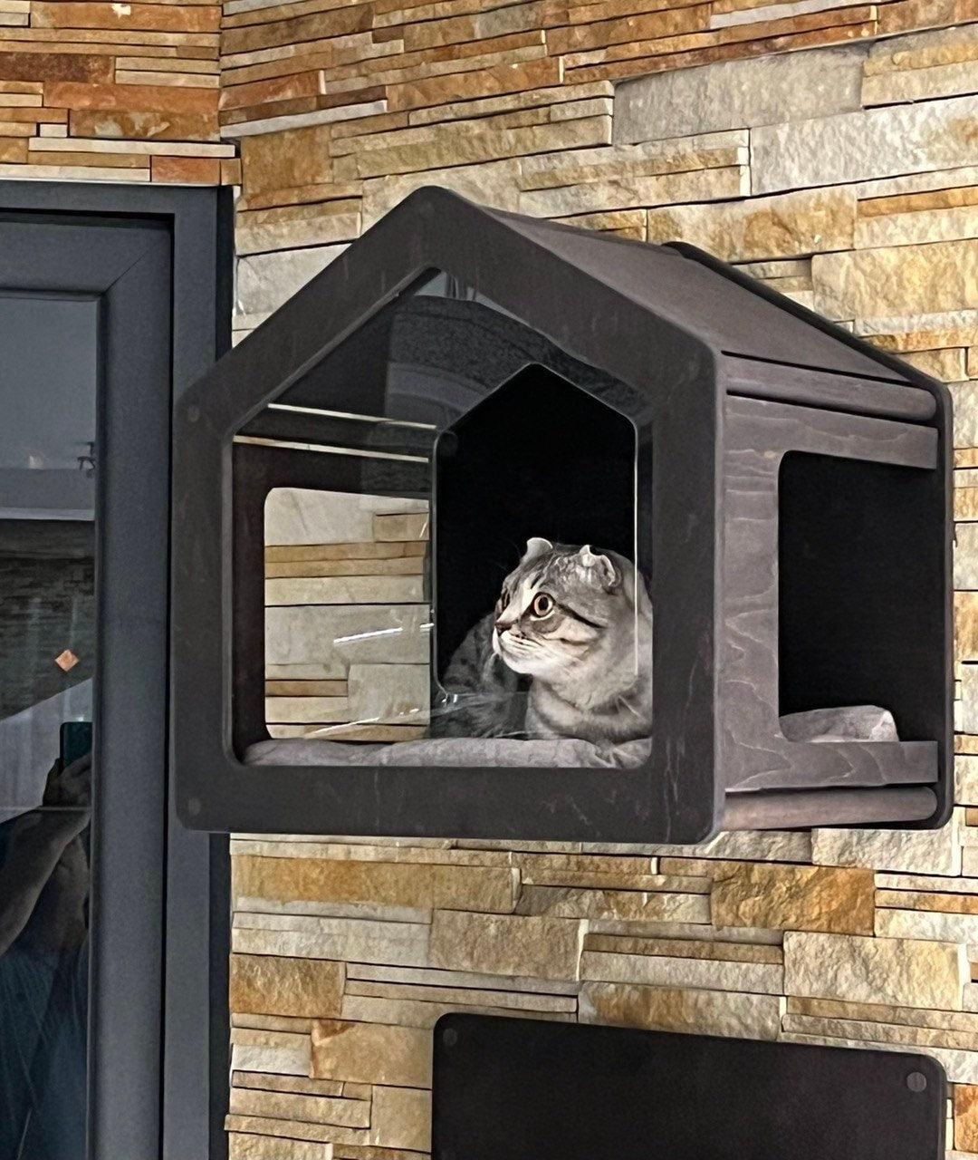 Modern Cat House Wooden Cat Furniture Indoor Cat House for Big Cat Wall Bed Cats Gifts Cat Shelves Cat Home Decor Cat Wall Tree Modern Wall